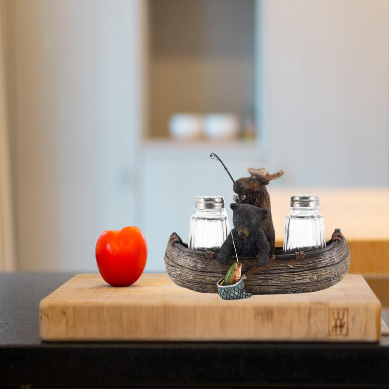 [Australia - AusPower] - Comfy Hour Western Retro Collection Resin Moose and Bear Fishing Salt and Pepper Bottle Holder (Bottle Not Included) 