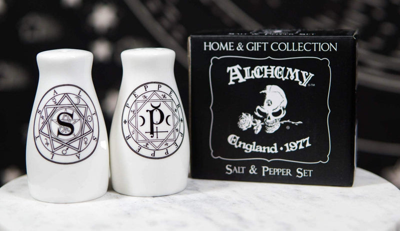 [Australia - AusPower] - Ebros Wicca Magic Sacred Geometry Interwoven Pentacle Crescent Moons Ceramic Salt And Pepper Shakers Set Figurines Party Kitchen Tabletop Halloween Ossuary Macabre Alchemy Collectible Decorative 