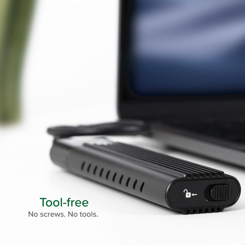 [Australia - AusPower] - Plugable USB C to M.2 NVMe Tool-free Enclosure USB C and Thunderbolt 3 Compatible up to USB 3.1 Gen 2 Speeds (10Gbps). Adapter Includes USB-C and USB 3.0 Cables (Supports M.2 NVMe SSDs 2280 2260 2242) 