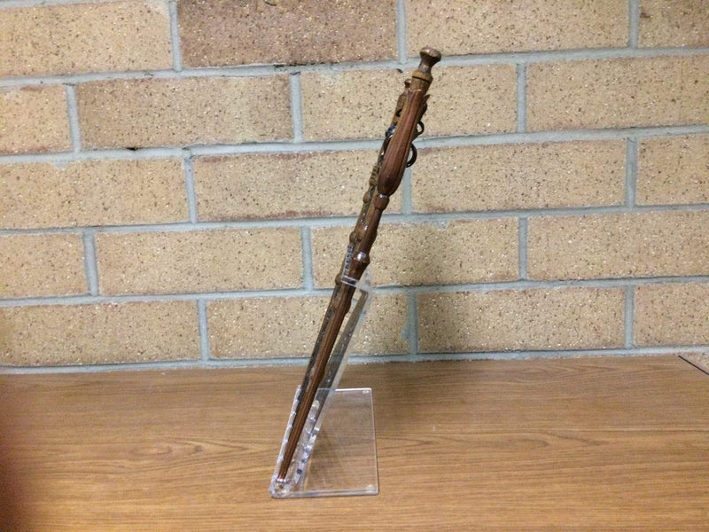 [Australia - AusPower] - Magic Wand Vertical Display. Made from transparent acrylic, makes your wands look like they are floating. 