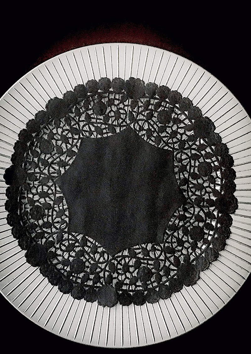 [Australia - AusPower] - The Baker Celebrations Combo Pack 50 ct. White and Black Round Paper Lace Doilies 4 6 8 10 and 12 inches - Made in Canada - Assorted Sizes (10 of each) 