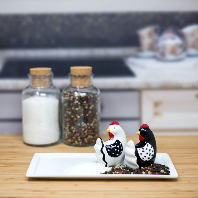 [Australia - AusPower] - Boston Warehouse Farmhouse Rooster Salt and Pepper Shakers, 2 piece set, Hand-painted ceramic 