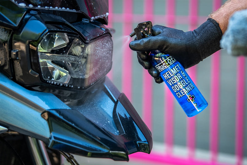 [Australia - AusPower] - Muc-Off Helmet, Visor And Goggle Cleaner, 250 Milliliters - Antibacterial, Biodegradable Cleaning Spray For Bike And Motorcycle Helmets And Goggles 