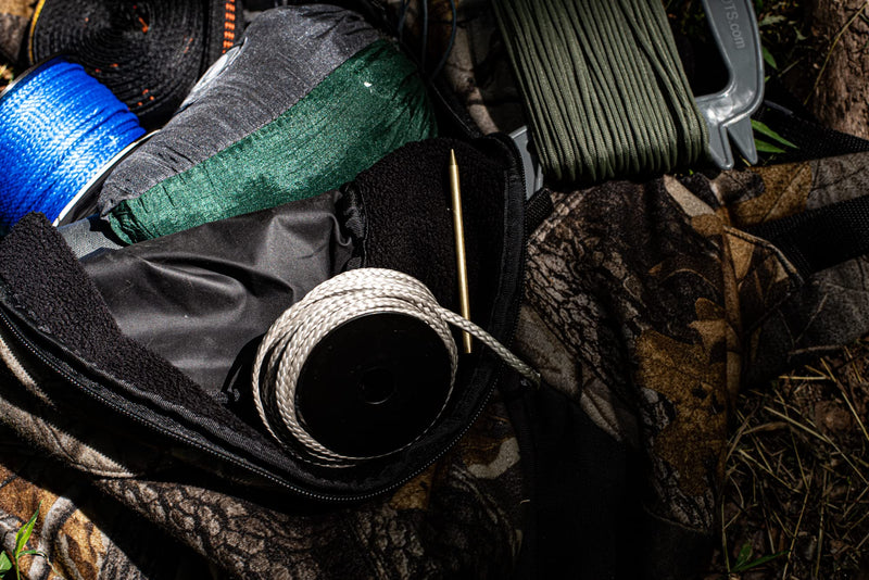 [Australia - AusPower] - SGT KNOTS Hollow Braid Dyneema Rope for Arborists, Boating, Camping, Crafting (7/64", 1/8", 3/16", 1/4") Black 1/8" x 25ft 