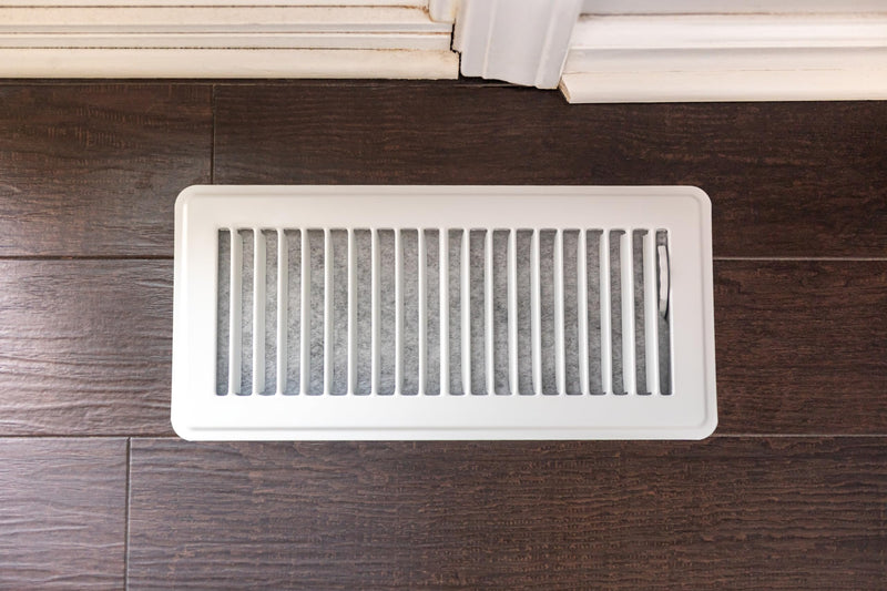 [Australia - AusPower] - Duck Brand Air Vent Filters, Reduce Airborne Particles like Dust, Dander, Pollen and Trap Debris in your Ventilation System, Air Register Vent Filters for Home, 4 In. x 12 In., 12-Pack, White 