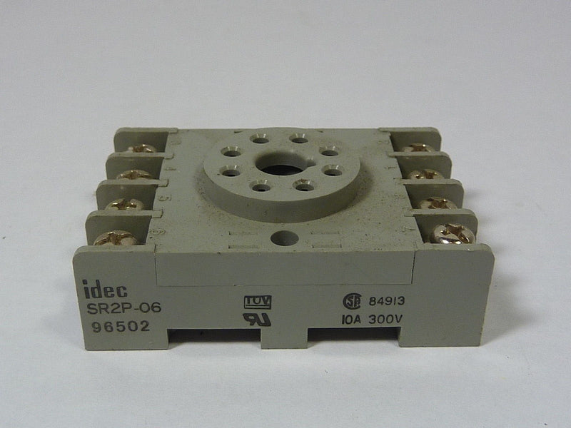 [Australia - AusPower] - IDEC SR2P-06 Socket, 10 AMP, OCTAL, DIN Mount/Screw Terminal, 300 V 