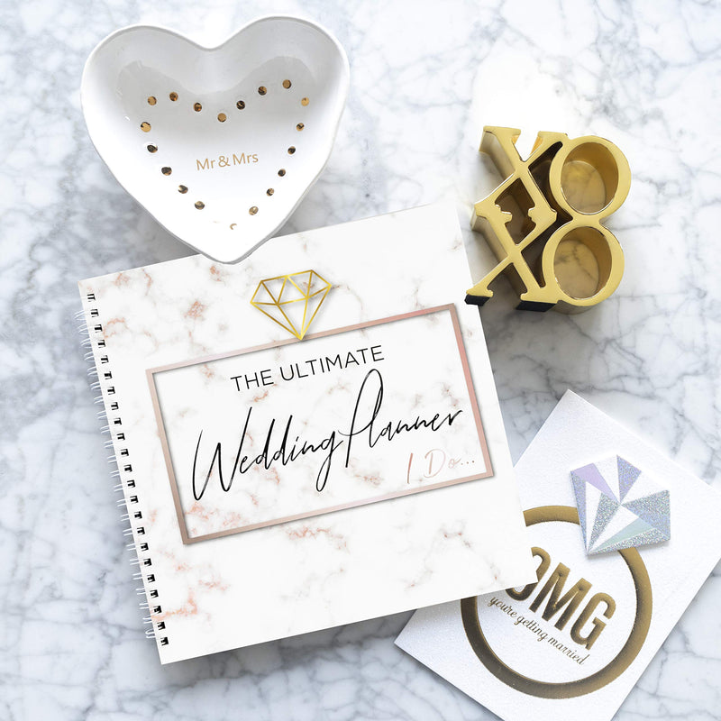 [Australia - AusPower] - Wedding Planner and Organizer | Organizing My Dream Wedding Edition | Includes Checklists and Essentials Tools to Plan Everything Perfectly As You and Your Fiance Head Up to Tie The Knot | Wedding Planner Book and Organizer for The Bride | Wedding Gift... 