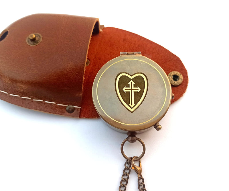 [Australia - AusPower] - Be Strong and Courageous Engraved Compass, Confirmation Gift Compass, Baptism Gifts Joshua 1:9 - GOD Compass Religious Gifts Compass Inspirational Gifts for for Loved one 