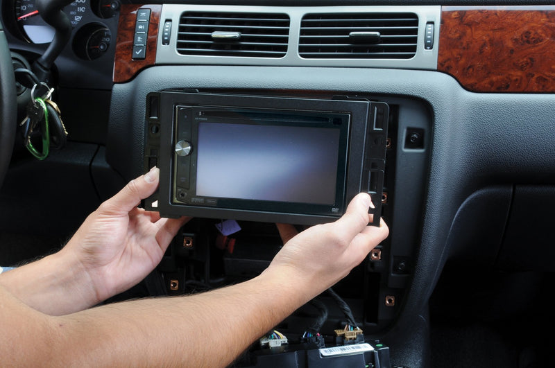 [Australia - AusPower] - Scosche GM2500B Compatible with Select 2005-Up GM ISO Double DIN & DIN+Pocket Dash Kit Black 