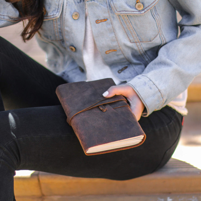 [Australia - AusPower] - Leather Journal Lined Notebook Paper - Leather Bound Journals for Writing for Women and Men, 7 x 5 Inches Ruled Small Notebooks, Kraft Paper with 400 pages - Lined Paper College Ruled & Travel Size 7" x 5" Lined 