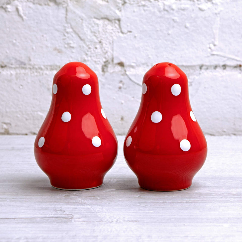 [Australia - AusPower] - Handmade Red and White Polka Dot Ceramic Salt and Pepper Pots, Shakers, Cruet Set, Holder, Housewarming Gift by City to Cottage® 
