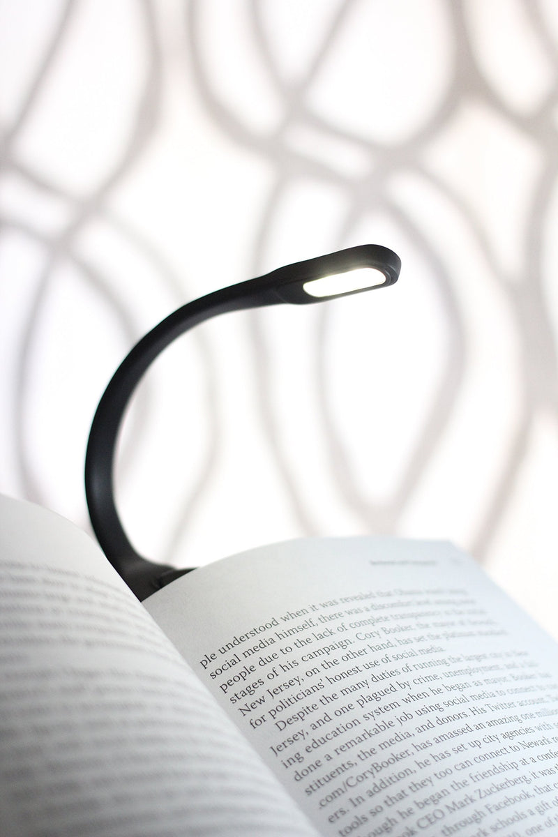 [Australia - AusPower] - The Original Mighty Bright Recharge Clip On Rechargeable Book Light Reading Light, Warm Eye Care LEDs, Flexible, Durable, Dimmable, Perfect for Kids, Bookworms, Reading in Bed, Lasts 60 Hours (Black) Black 