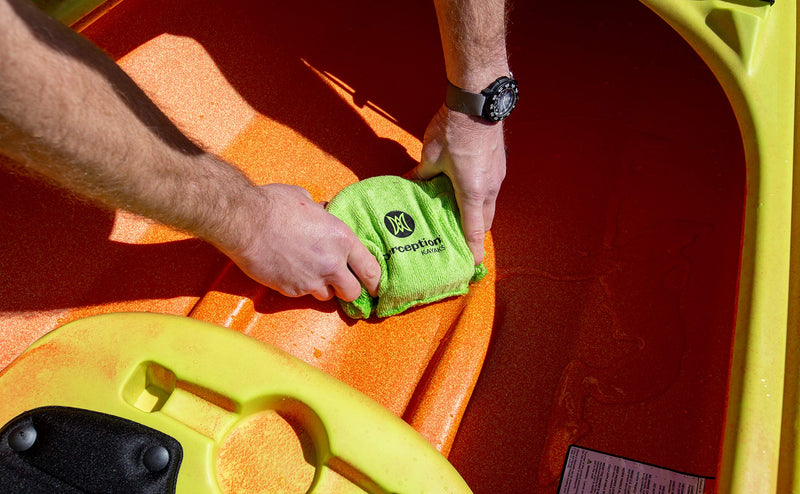 [Australia - AusPower] - Perception Kayak Sponge | Kayaking Water Absorbing Sponge | Absorbs up to 1 Liter, Yellow, One Size 