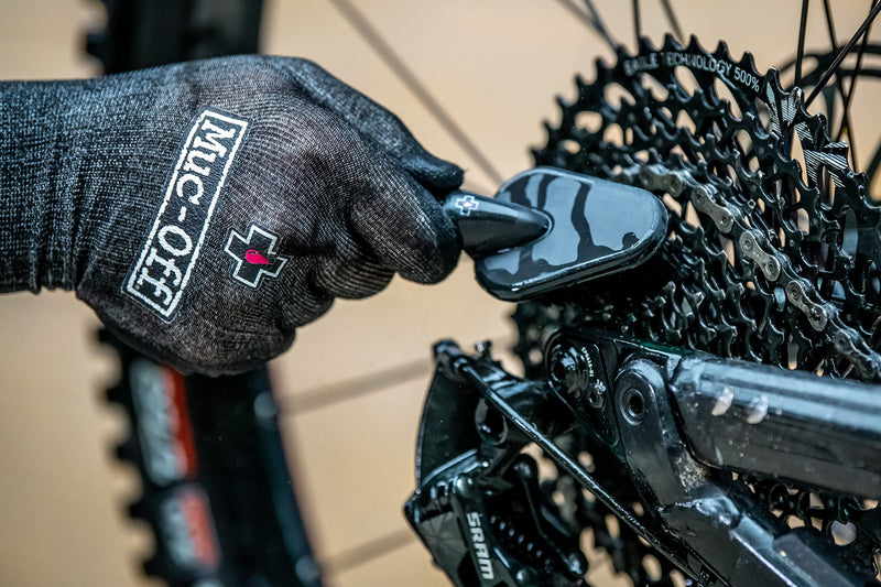 [Australia - AusPower] - Muc Off - 220 3 Piece Premium Bike Cleaning Brush Kit, Black 