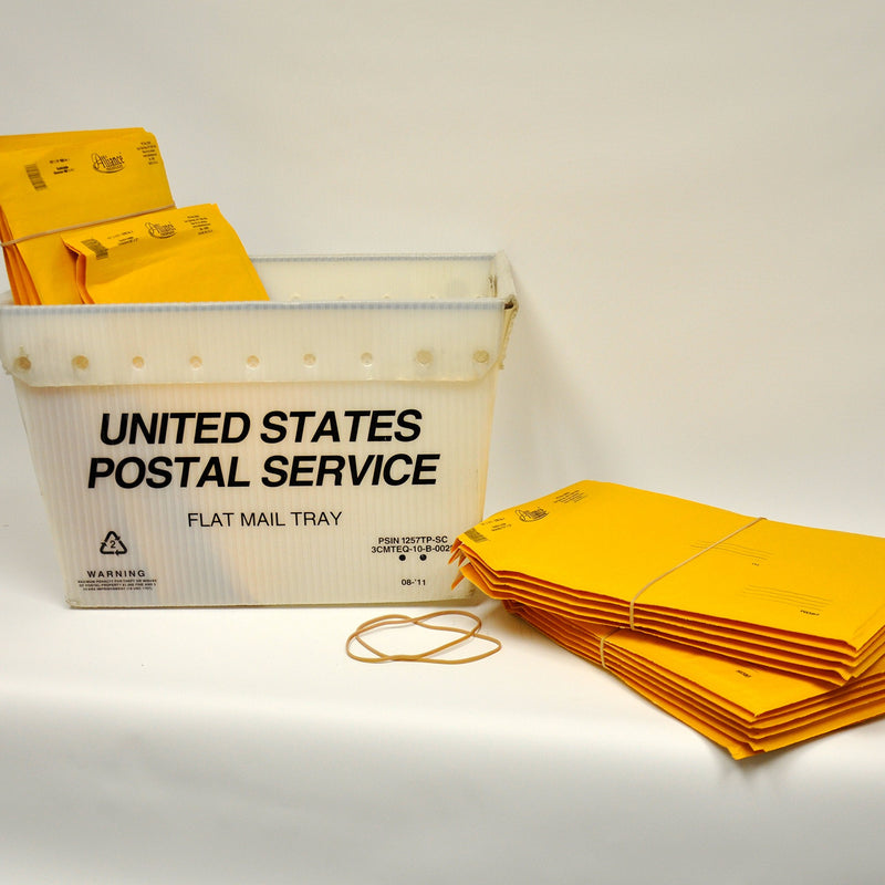 [Australia - AusPower] - Alliance Rubber 24325 Sterling Rubber Bands Size #32, 1 lb Box Contains Approx. 950 Bands (3" x 1/8", Natural Crepe) Beige 1 Pound 3 x 1/8 inches 