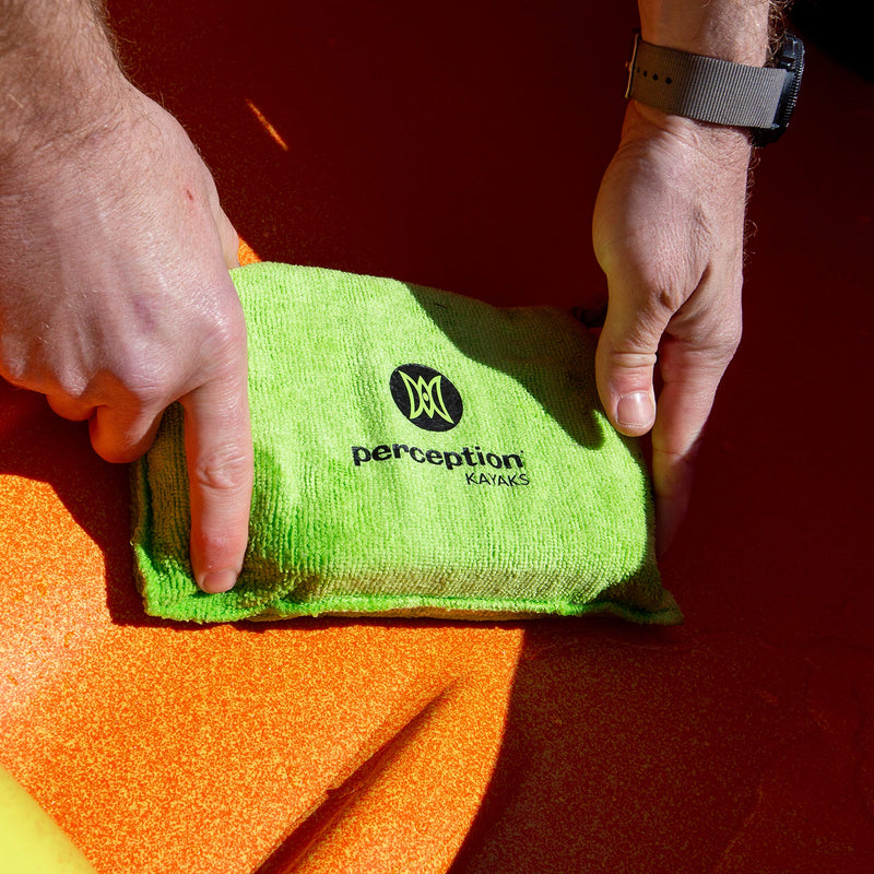 [Australia - AusPower] - Perception Kayak Sponge | Kayaking Water Absorbing Sponge | Absorbs up to 1 Liter, Yellow, One Size 