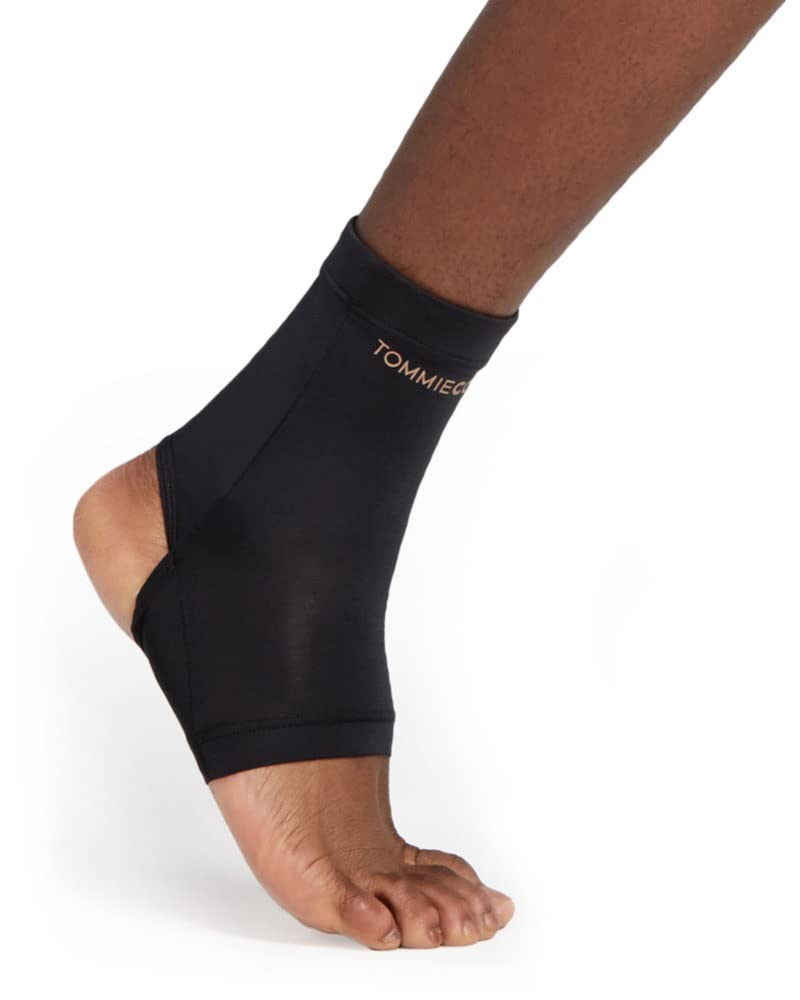 [Australia - AusPower] - Tommie Copper Unisex Core Compression Ankle Sleeve - Black, Small 