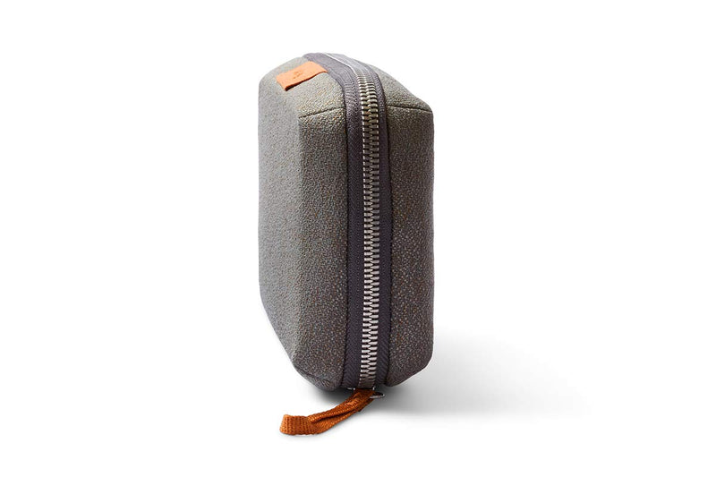[Australia - AusPower] - Bellroy Tech Kit Compact (Tech Accessories Organizer, Zipper Pouch) - Limestone 