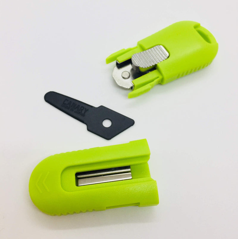 [Australia - AusPower] - CANARY Box Cutter Auto Retractable Blade, Safety Box Opener Tool [Non-Stick Fluorine Coating Blade], Made in Japan, Green (DC-20F-1) 